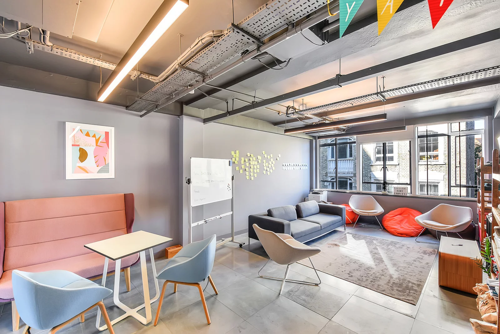 Serviced offices meaning - a workspace that encourages collaboration